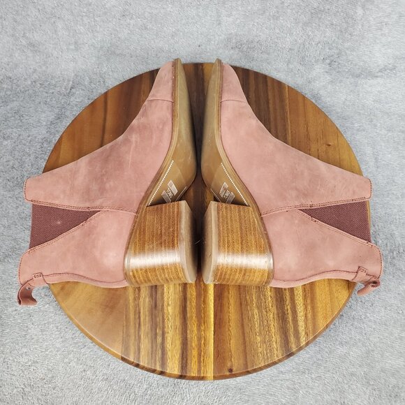 Toms Chelsea Boots Womens 9.5 Red Burgundy Leather Pull On Comfort Ankle Booties - Picture 5 of 11